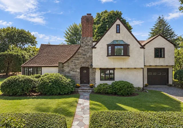 Photo 1 of Sale Pending at 138 Knollwood Ave, Mamaroneck, NY 10543 | MLS# 1044020 | Listing updated on 2026-09-28