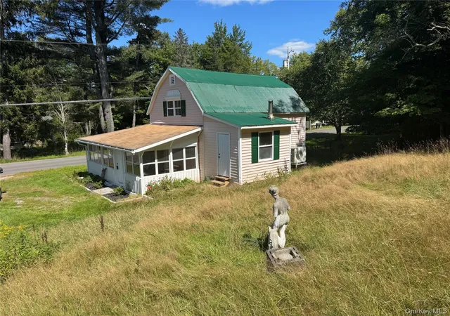 Photo 3 of Single family home for sale at 31 Willowemoc Rd, Neversink, NY 12758 | MLS# 1044066 | Listing updated on 2026-09-02