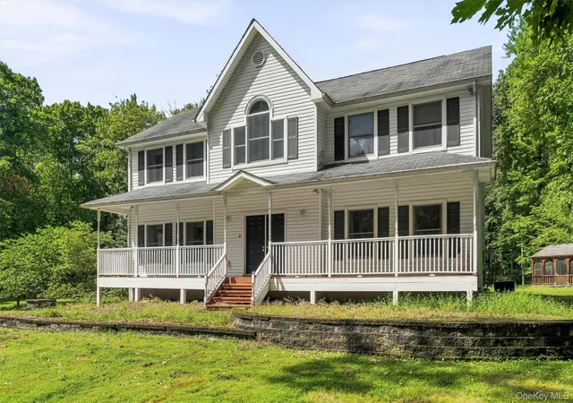 Photo 3 of Single family home for sale at 151 Bowser Rd, Middletown, NY 10940 | MLS# 1044102 | Listing updated on 2026-09-20