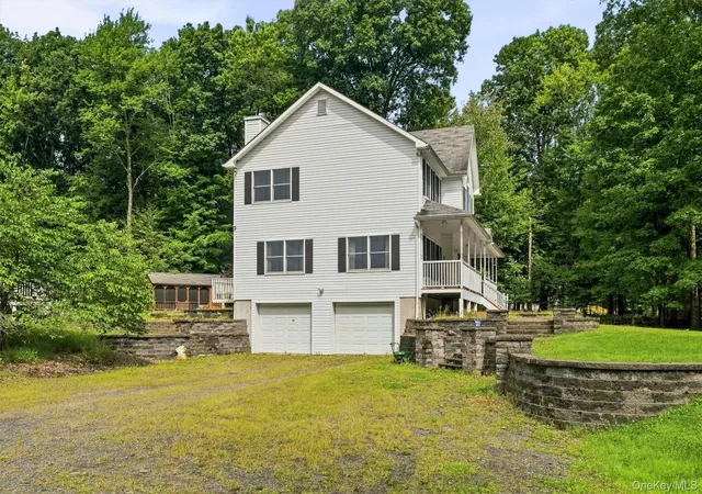 Photo 4 of Single family home for sale at 151 Bowser Rd, Middletown, NY 10940 | MLS# 1044102 | Listing updated on 2026-09-20