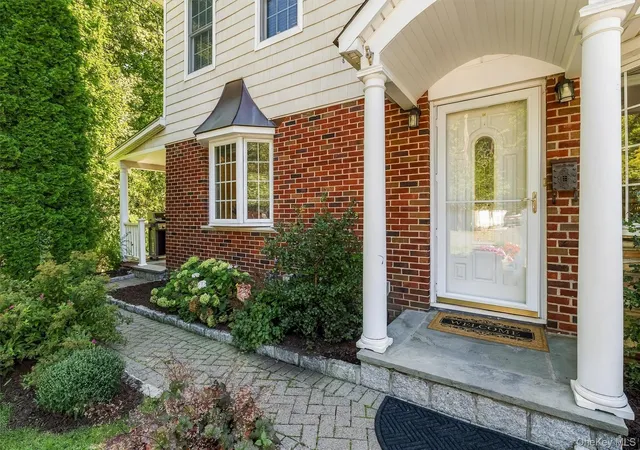 Photo 3 of Single family home for sale at 87 Bolton Ave, White Plains, NY 10605 | MLS# 1044294 | Listing updated on 2026-09-23