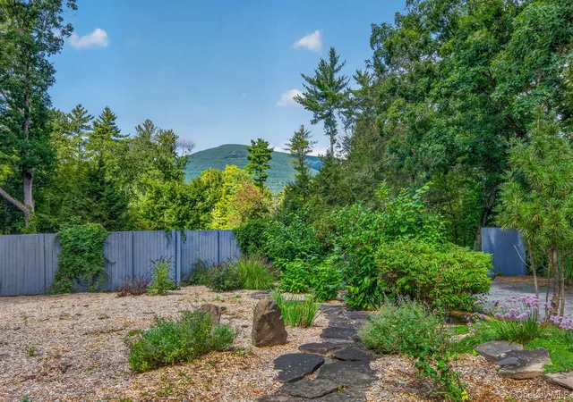 Photo 2 of Single family home for sale at 25 Terra Rd, Saugerties, NY 12477 | MLS# 1044338 | Listing updated on 2026-09-12