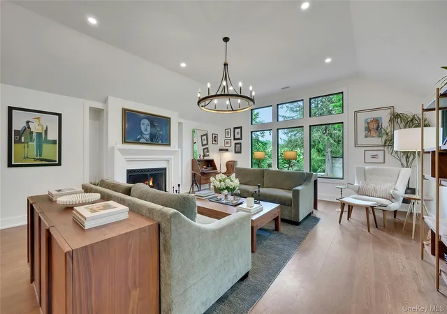 Photo 3 of Single family home for sale at 2 Banks Farm Rd, North Castle, NY 10506 | MLS# 1044367 | Listing updated on 2026-10-07