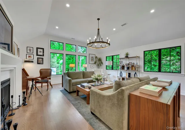 Photo 3 of Single family home for sale at 2 Banks Farm Rd, North Castle, NY 10506 | MLS# 1044367 | Listing updated on 2026-10-07