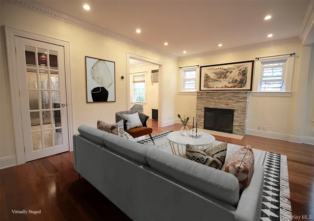 Photo 5 of Single family home for sale at 257-14 Pembroke Ave, North Hempstead, NY 11020 | MLS# 1044372 | Listing updated on 2026-09-01
