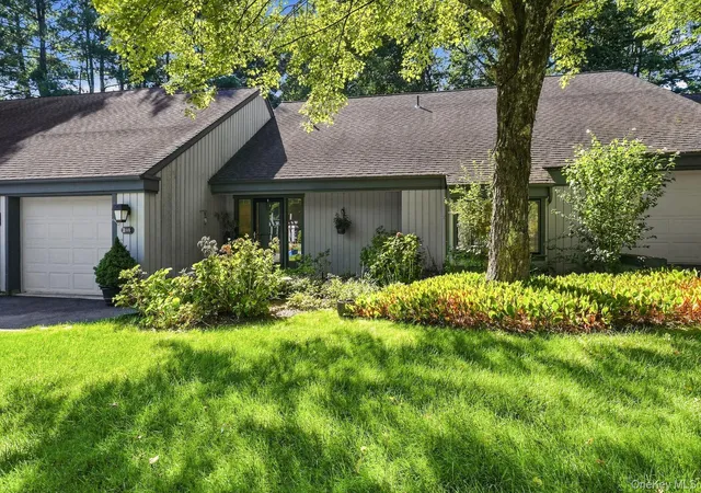 Photo 1 of Sale Pending at 351 Heritage Hills #B, Somers, NY 10589 | MLS# 1044373 | Listing updated on 2026-09-30