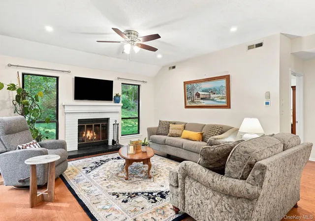 Photo 3 of Sale Pending at 351 Heritage Hills #B, Somers, NY 10589 | MLS# 1044373 | Listing updated on 2026-09-30