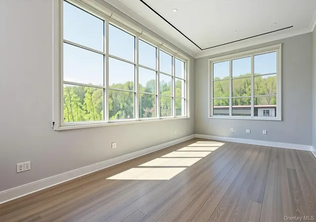 Photo 4 of Condo for sale at 100 Garvies Point Rd #1042, Glen Cove, NY 11542 | MLS# 1044377 | Listing updated on 2026-10-04