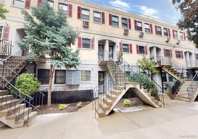 Listing Photo 1 - Condo for sale in building located at 862 Leland Ave, New York, NY 10473 - Unit #34A