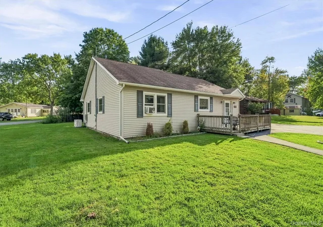 Photo 29 of Single family home for sale at 21 Midway Dr, Chester Town, NY 10950 | MLS# 1044454 | Listing updated on 2026-10-03