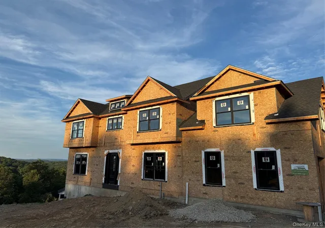 Photo 1 of Single family home for sale at 75 Eleanor Dr, Carmel, NY 10541 | MLS# 1044472 | Listing updated on 2026-09-01