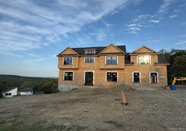 Photo 2 of Single family home for sale at 75 Eleanor Dr, Carmel, NY 10541 | MLS# 1044472 | Listing updated on 2026-09-01