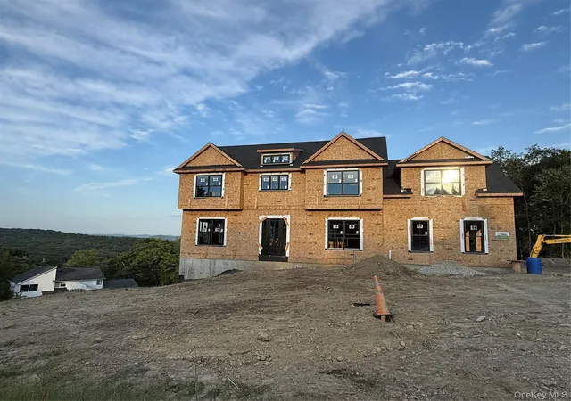 Photo 3 of Single family home for sale at 75 Eleanor Dr, Carmel, NY 10541 | MLS# 1044472 | Listing updated on 2026-09-01