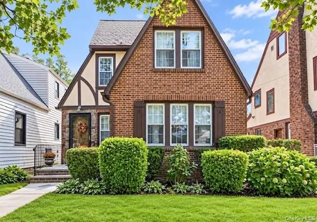 Photo 1 of Single family home for sale at 230 Crocus Ave, Hempstead, NY 11001 | MLS# 1044474 | Listing updated on 2026-10-01