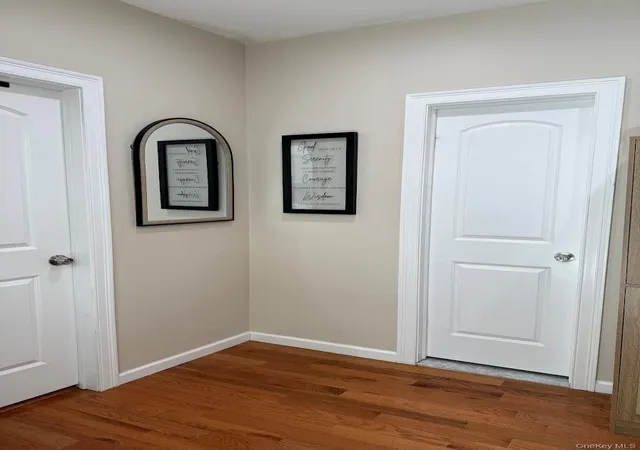 Photo 4 of Single family home for sale at 19 9th Avenue, Huntington, NY 11746 | MLS# 1044486 | Listing updated on 2026-09-22