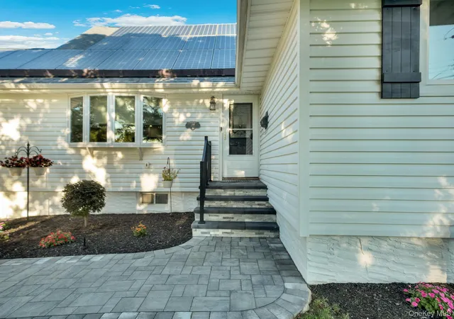 Photo 3 of Sale Pending at 103 Queens Ave, West Babylon, NY 11704 | MLS# 1044550 | Listing updated on 2026-09-15