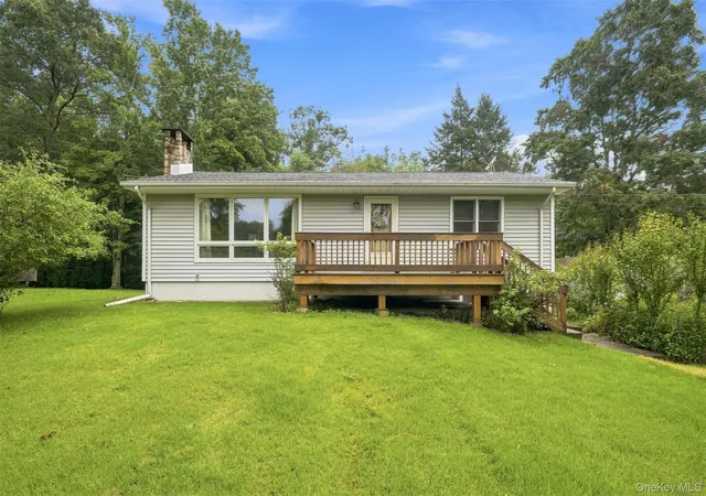 Single family home for sale at 31 Red Barn Rd, Shawangunk, NY 12566 | MLS# 1044592