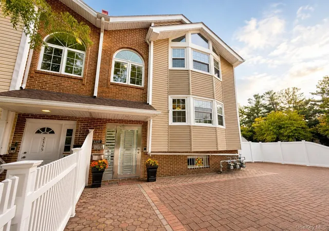 Photo 3 of Multi family home for sale at 2357 Demeyer St, New York, NY 10469 | MLS# 1044614 | Listing updated on 2026-09-01