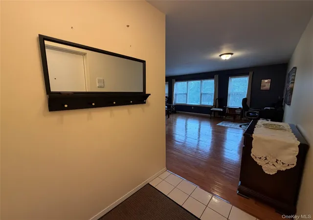 Listing Photo 3 - Condo for sale in building located at 18 Deer Ct Dr, Middletown, NY 10940