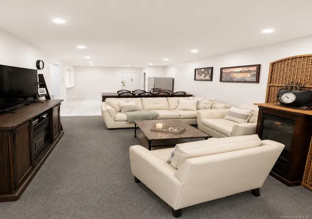 Listing Photo 3 - Condo for sale in building located at 553 Central Ave, Hempstead, NY 11516 - Unit #19B