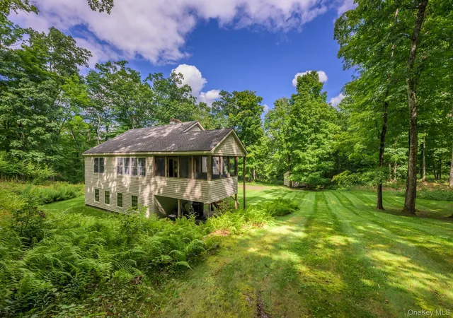 Photo 3 of Single family home for sale at 219 Roche Dr, Ancram, NY 12503 | MLS# 1044709 | Listing updated on 2026-09-17