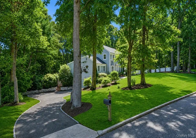 Photo 3 of Sale Pending at 71 Westchester Dr, Brookhaven, NY 11778 | MLS# 1044746 | Listing updated on 2026-10-06