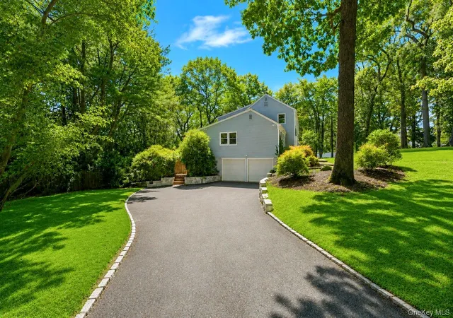 Photo 3 of Sale Pending at 71 Westchester Dr, Brookhaven, NY 11778 | MLS# 1044746 | Listing updated on 2026-10-06