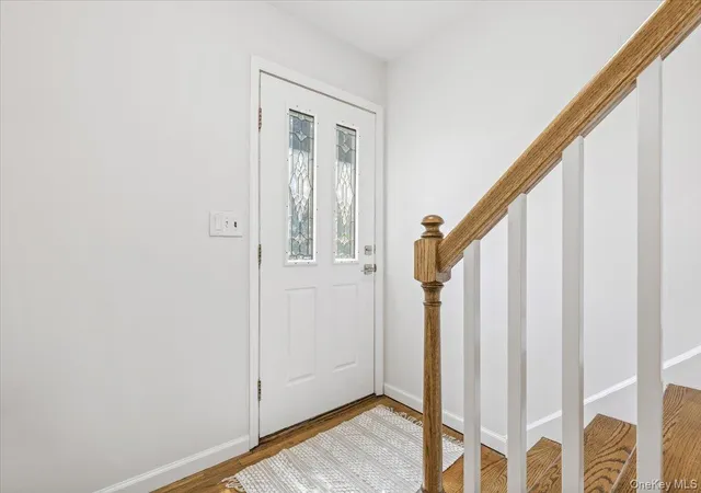 Photo 3 of Sale Pending at 221 Park Ave E, Harrison, NY 10604 | MLS# 1044759 | Listing updated on 2026-09-29