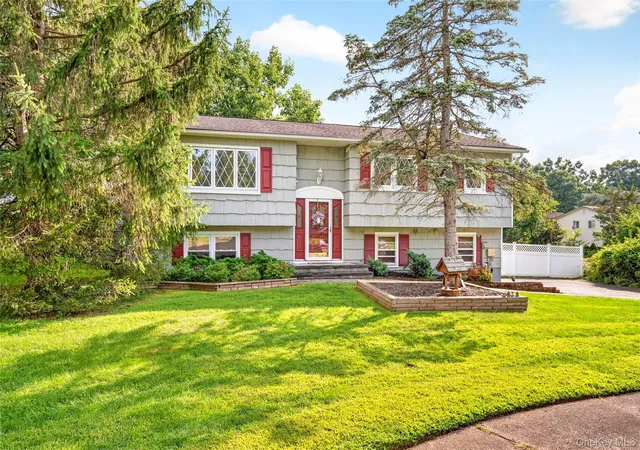 Photo 1 of Single family home for sale at 1 Ann Ave, Stony Point, NY 10980 | MLS# 1044790 | Listing updated on 2026-09-01