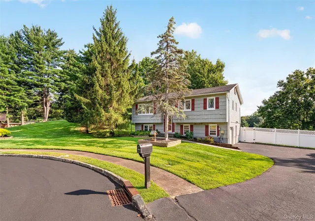 Photo 2 of Single family home for sale at 1 Ann Ave, Stony Point, NY 10980 | MLS# 1044790 | Listing updated on 2026-09-01