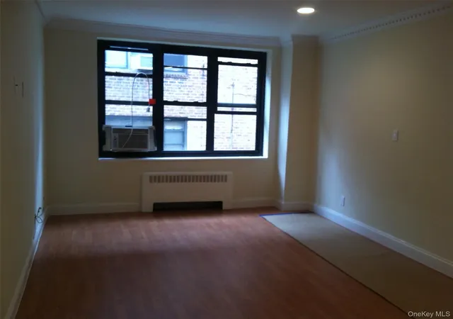 Listing Photo 2 - Condo for sale in building located at 15 Canterbury, North Hempstead, NY 11021 - Unit #C-13