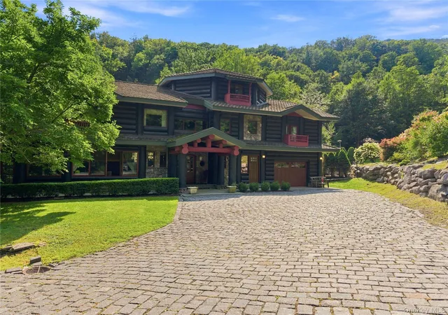 Photo 3 of Mansion for sale at 397 Moonhaw Rd, Shandaken, NY 12494 | MLS# 1044802 | Listing updated on 2026-09-16