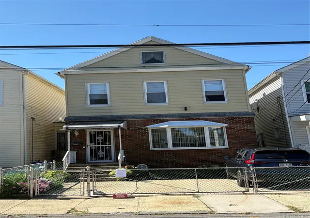 Photo 1 of Single family home for sale at 168 Winfred Ave, Yonkers, NY 10704 | MLS# 1044806 | Listing updated on 2026-09-03
