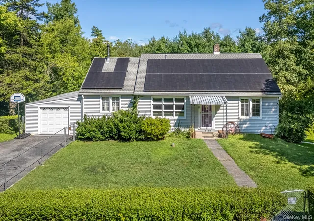 Photo 2 of Single family home for sale at 27 Old Ml Rd, Esopus, NY 12429 | MLS# 1044825 | Listing updated on 2026-09-02