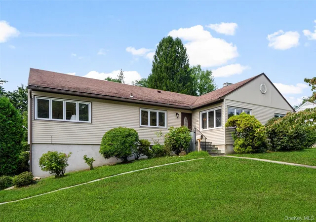 Photo 2 of Single family home for sale at 410 S Chelsea Rd, Greenburgh, NY 10603 | MLS# 1044837 | Listing updated on 2026-09-05