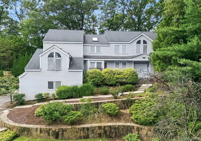 Photo 39 of Single family home for sale at 35 Highridge Rd, Greenburgh, NY 10530 | MLS# 1044854 | Listing updated on 2026-10-21