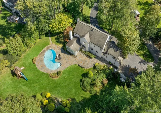 Photo 1 of Single family home for sale at 441 Sterling Rd, Harrison, NY 10528 | MLS# 1044889 | Listing updated on 2026-10-29