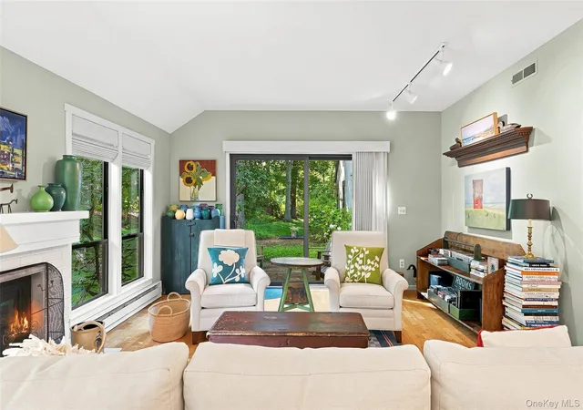 Photo 3 of Sale Pending at 370 Heritage Hills #A, Somers, NY 10589 | MLS# 1044903 | Listing updated on 2026-09-19