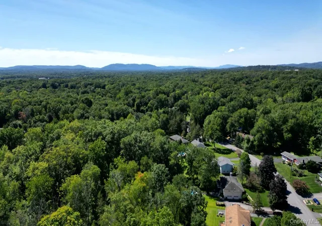 Photo 14 of Single family home for sale at 24 Deer Run Rd, Poughkeepsie, NY 12603 | MLS# 1044908 | Listing updated on 2026-09-01