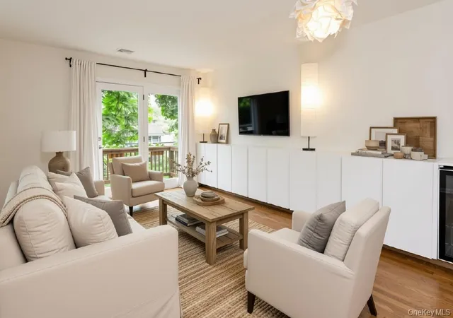 Photo 2 of Single family home for sale at 3 Davids Ln, Ossining, NY 10562 | MLS# 1044918 | Listing updated on 2026-09-14