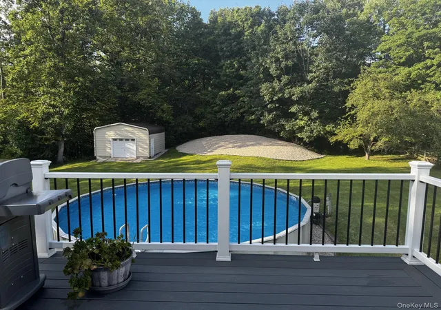 Photo 3 of Single family home for sale at 6 Russett Ln, Wappinger, NY 12590 | MLS# 1044919 | Listing updated on 2026-09-07