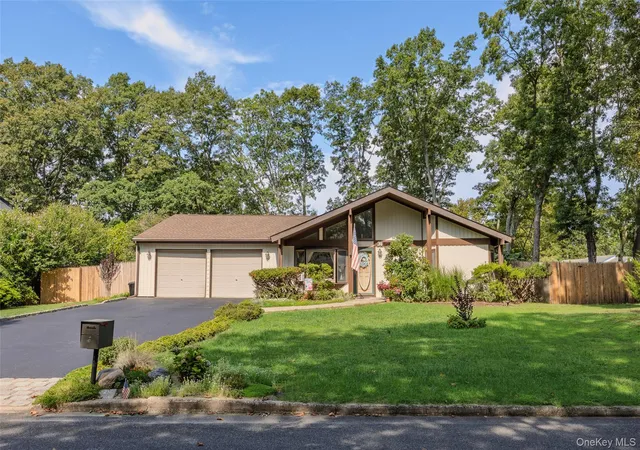 Photo 1 of Single family home for sale at 24 Yosemite Ln, Brookhaven, NY 11727 | MLS# 1044931 | Listing updated on 2026-09-03