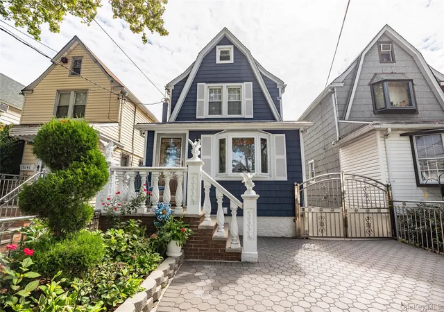 Photo 1 of Single family home for sale at 13043 Lefferts Blvd, New York, NY 11420 | MLS# 1044933 | Listing updated on 2026-09-13