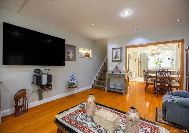 Photo 3 of Single family home for sale at 13043 Lefferts Blvd, New York, NY 11420 | MLS# 1044933 | Listing updated on 2026-09-13