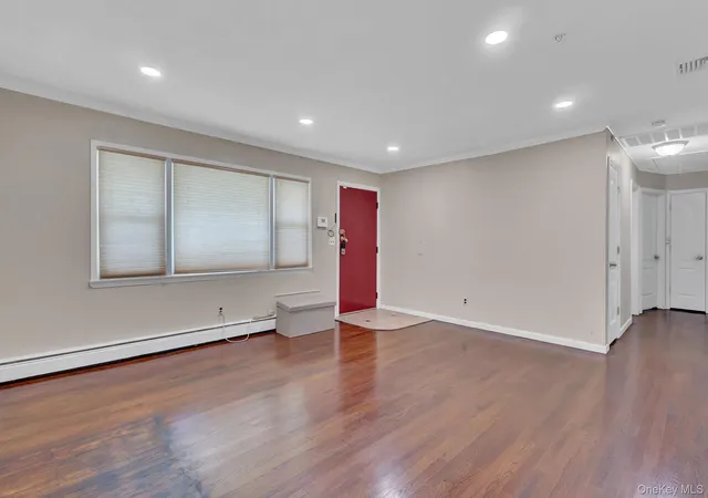 Photo 4 of Single family home for sale at 41 Hopes Ave, Brookhaven, NY 11742 | MLS# 1044943 | Listing updated on 2026-10-01