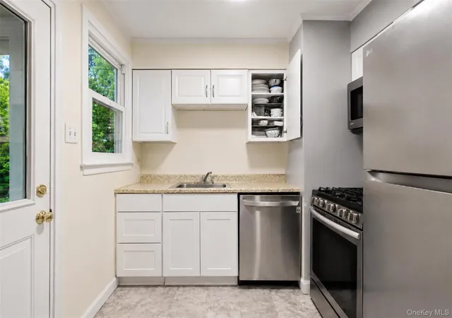 Photo 3 of Sale Pending at 7 Caravella Ln, Ramapo, NY 10954 | MLS# 1044965 | Listing updated on 2026-10-05