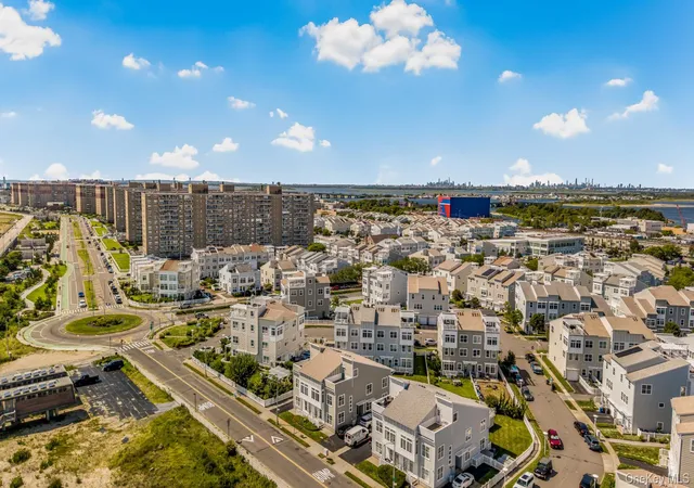 Photo 4 of House for sale at 7110 Beach Front Rd, New York, NY 11692 | MLS# 1044979 | Listing updated on 2026-09-19