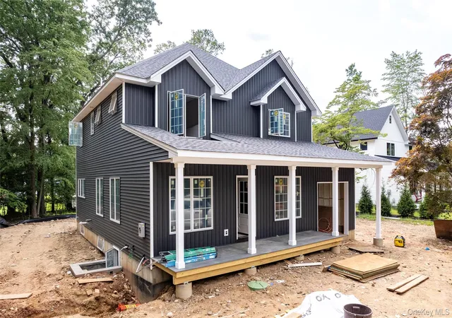 Photo 1 of Single family home for sale at 354 Holt Dr, Orangetown, NY 10965 | MLS# 1044988 | Listing updated on 2026-09-03