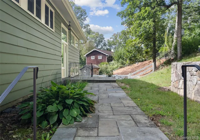 Photo 3 of Single family home for sale at 94 Todd Ln, Ossining, NY 10510 | MLS# 1044998 | Listing updated on 2026-10-19