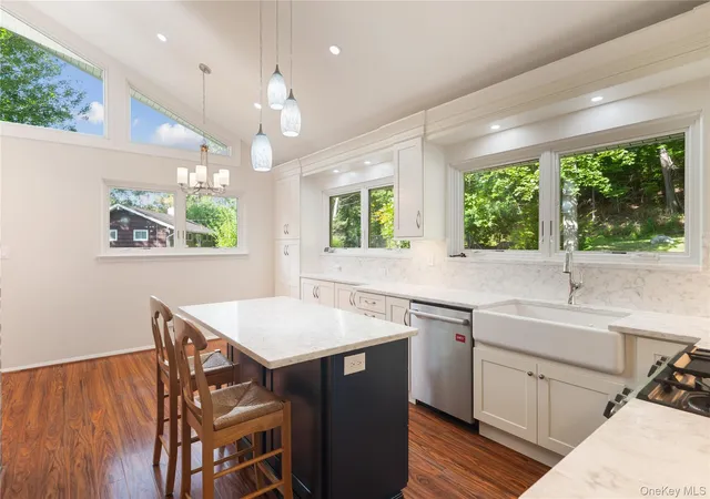 Photo 3 of Single family home for sale at 94 Todd Ln, Ossining, NY 10510 | MLS# 1044998 | Listing updated on 2026-10-19